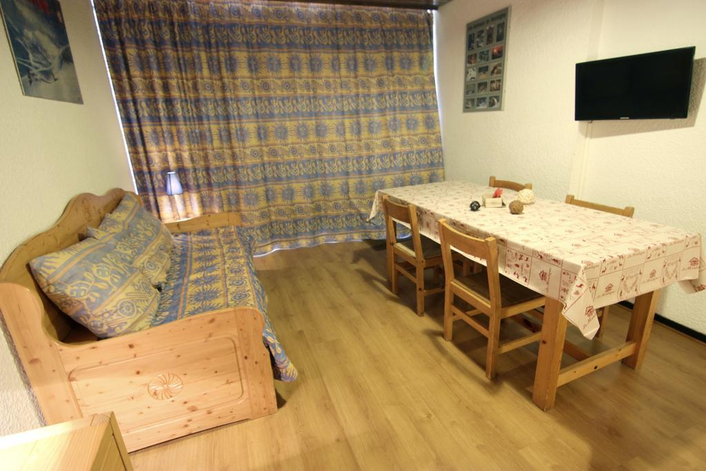 Eterlous Appartements Vti วัลโตรองส์ ภายนอก รูปภาพ